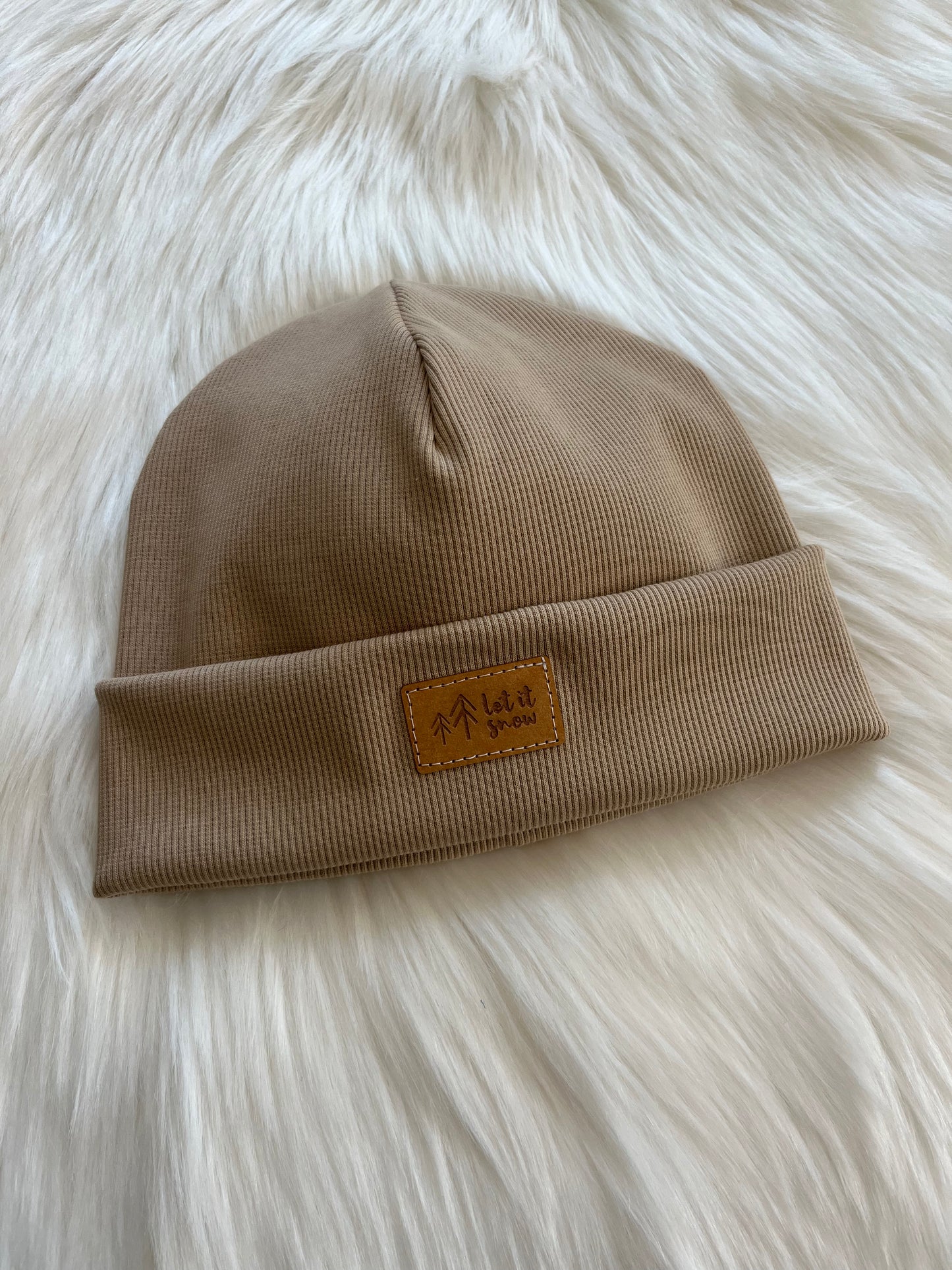 Ribbeanie mit Winterlabel